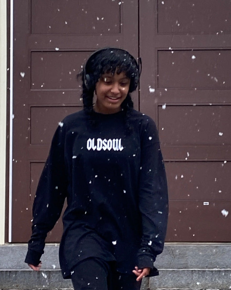 OGG OLDSOUL LS TEE