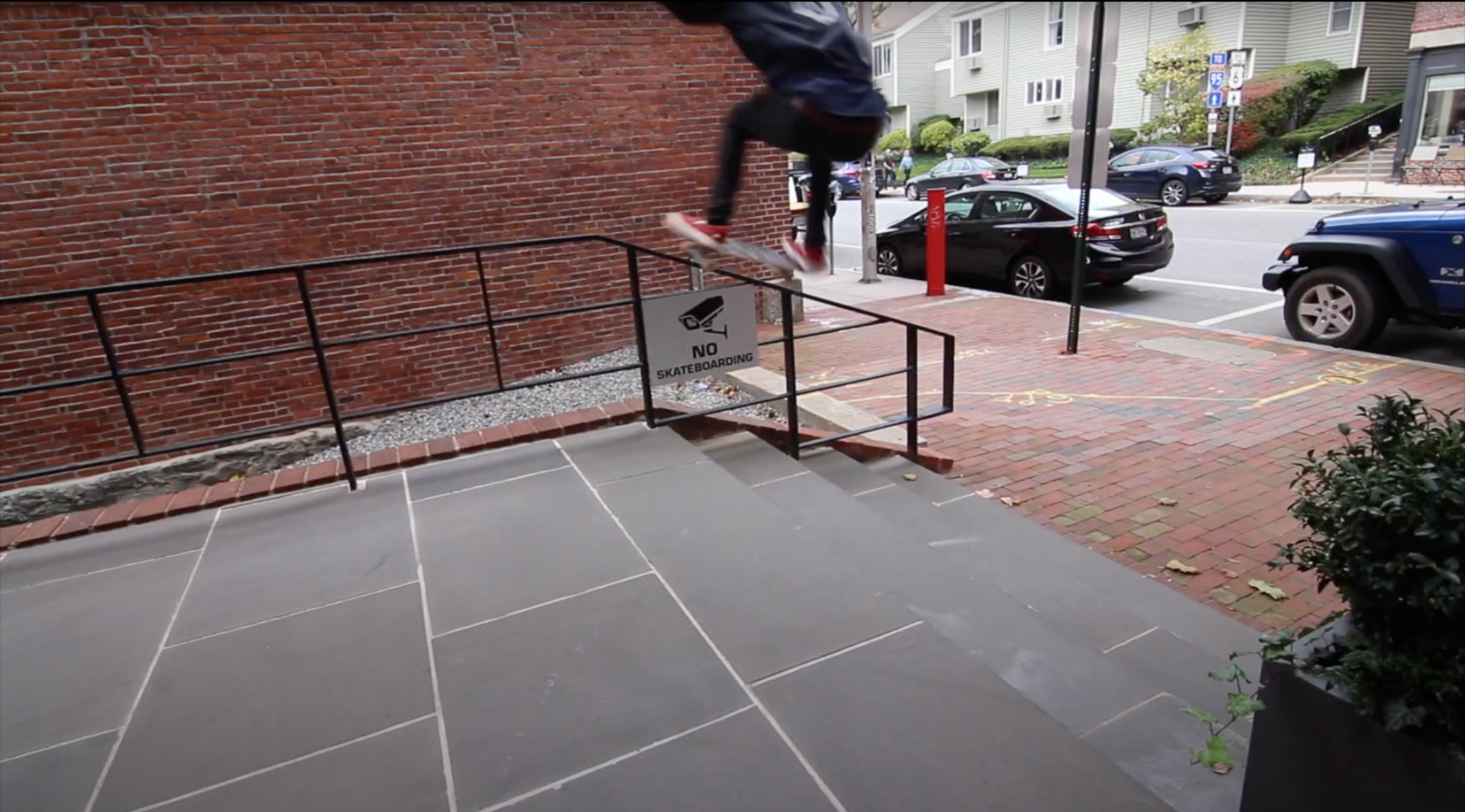 Load video: NO SKATEBOARDING